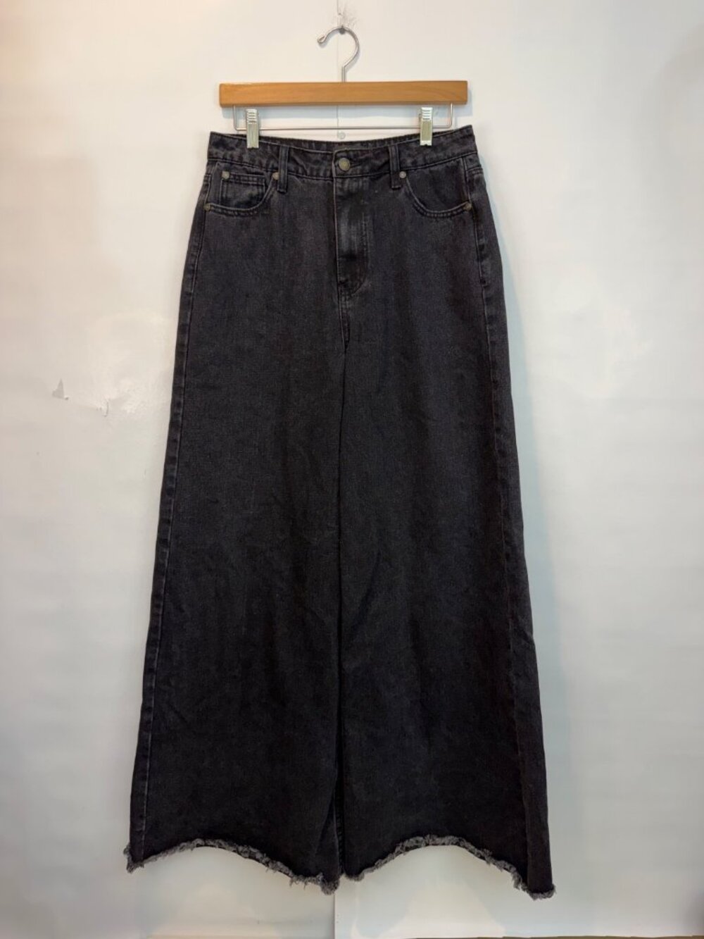 Dressed in LaLa Effortlessly Cool Wide Leg Denim Jean Size Small Throwback Black - Picture 3 of 10